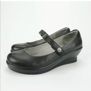 Alegria Flair Leather Wedge Mary Jane Sandals